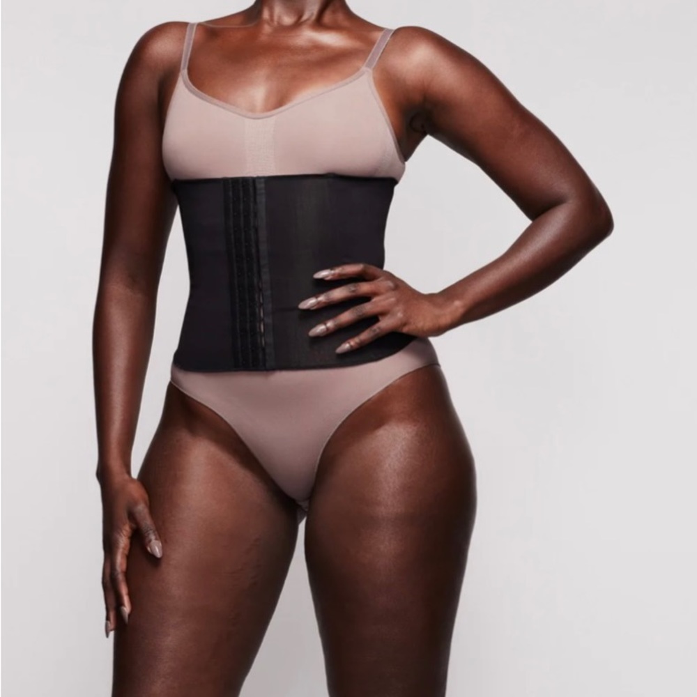 Heavenly Secrets Waist Pincher for Women… Size L/XL